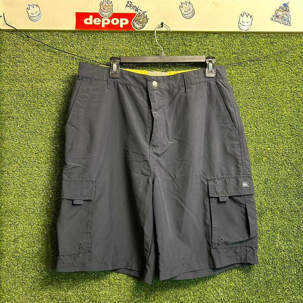 Quiksilver Men's Navy and Blue Shorts